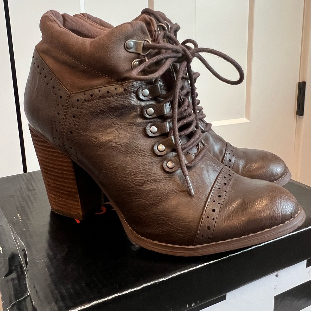 Not Rated Dark Brown Lace Up Boots